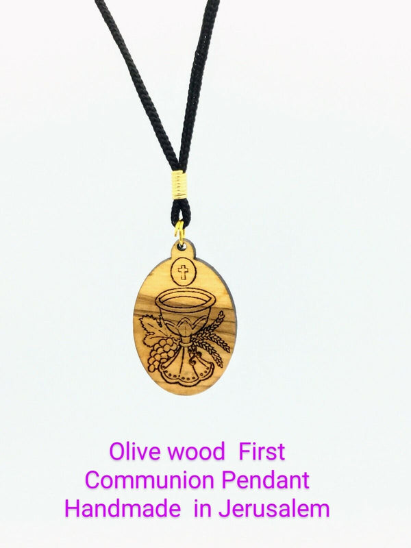 12 OLIVE Wood Oval pendant Medal Necklace Cord First Communion Favor wholesale