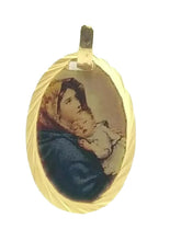 14k Gold Plated Oval Religious medal Best Mother Day Gift Necklace Pendant Mamá