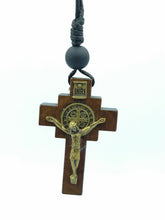 St.Saint Benedict Medal Wooden  Crucifix cross Necklace Cruz medalla San Benito