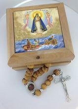 Rosary Box - Bethlehem Olive Wood (Caridad del Cobre Caja para Rosario de madera