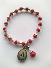 Caridad Del Cobre Medal Bracelet Pendant Stretch Crystal Red Pulsera Roja virgen