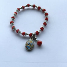 Caridad Del Cobre Medal Bracelet Pendant Stretch Crystal Red Pulsera Roja virgen