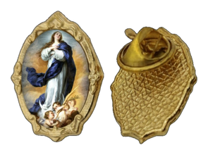 Gold-tone Immaculate Conception / Inmaculada Concepción pin, front and back on white background