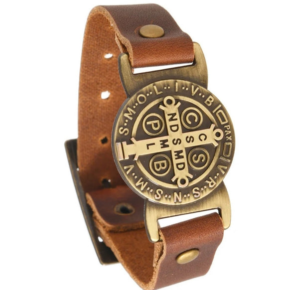 Saint Benedict brown leather bracelet with antique bronze-tone medal